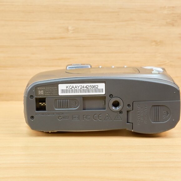 Kodak EasyShare CX4230 2 MP Digital Camera, w/ 3x Optical Zoom - Picture 7 of 8